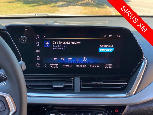 Used 2026 Chevrolet Trax LT w/ Sunroof Package FWD image 28