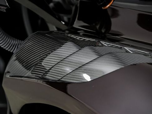 Used 2018 McLaren 720S RWD image 9