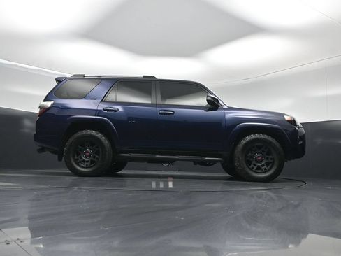 Used 2023 Toyota 4Runner SR5 Premium w/ Moonroof Package RWD image 46