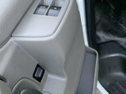 Used 2020 Chevrolet Express 2500 w/ Driver Convenience Package image 20