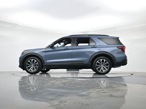 New 2026 Ford Explorer ST-Line RWD image 38
