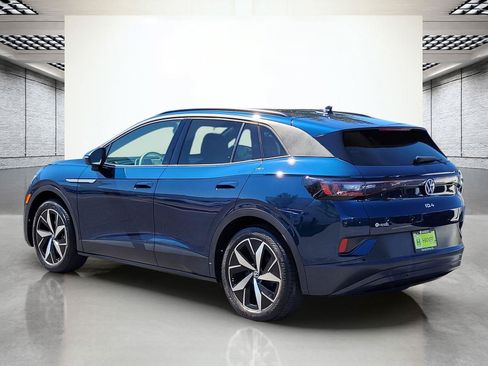 Used 2023 Volkswagen ID.4 S RWD image 9