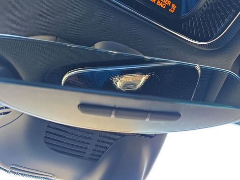 Used 2026 Mercedes-Benz GLC 300 GLC 300 image 25