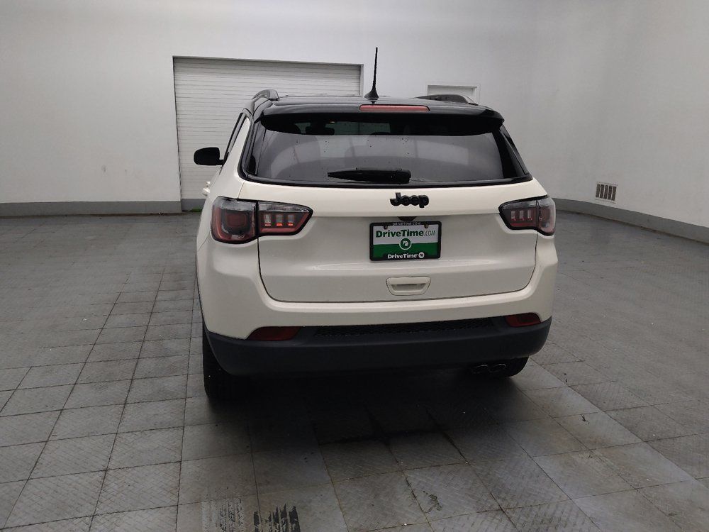 Used 2018 Jeep Compass Latitude w/ Popular Equipment Group FWD image 6
