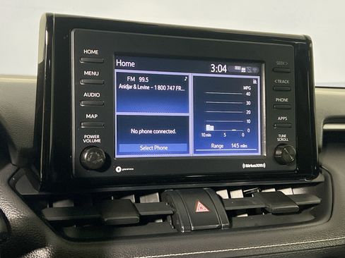 Used 2021 Toyota RAV4 XLE FWD image 28