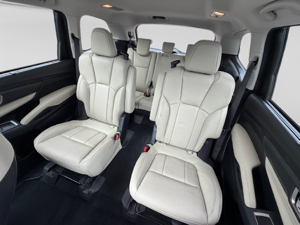 Used 2022 Subaru Ascent Limited AWD/4WD image 29