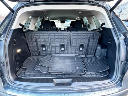 Certified 2025 Subaru Ascent Premium image 23
