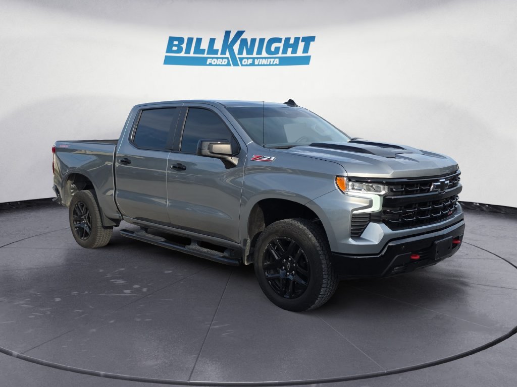 Used 2025 Chevrolet Silverado 1500 LT Trail Boss AWD/4WD image 7