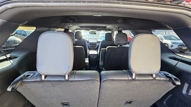Used 2026 Ford Explorer ST AWD/4WD image 35