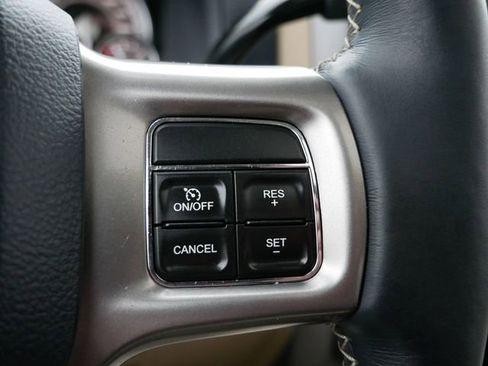 Used 2018 RAM 3500 Laramie Longhorn image 28