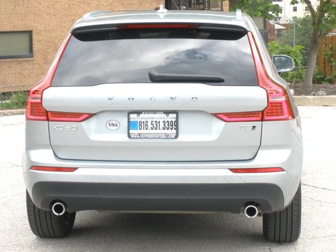 Used 2018 Volvo XC60 T5 Momentum AWD/4WD image 19