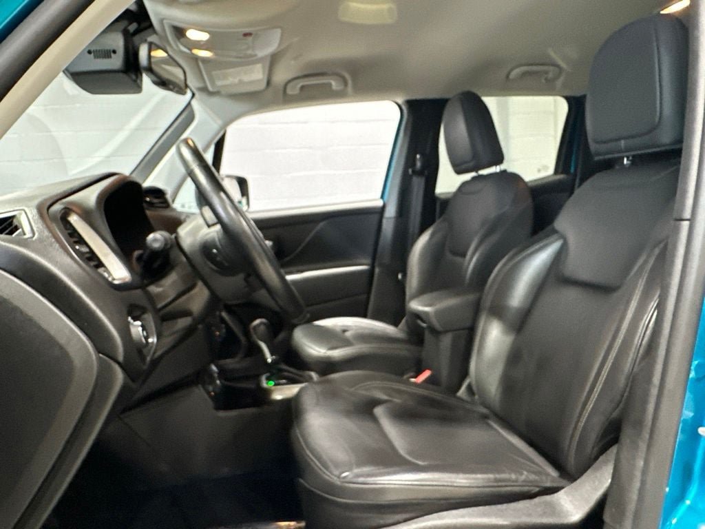Used 2020 Jeep Renegade Limited AWD/4WD image 13
