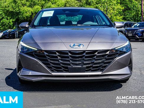 Used 2023 Hyundai Elantra SEL w/ Convenience Package FWD image 10