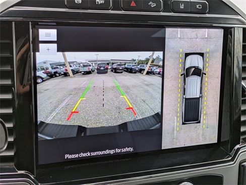 Certified 2022 Ford F250 Lariat w/ Black Appearance Package image 21