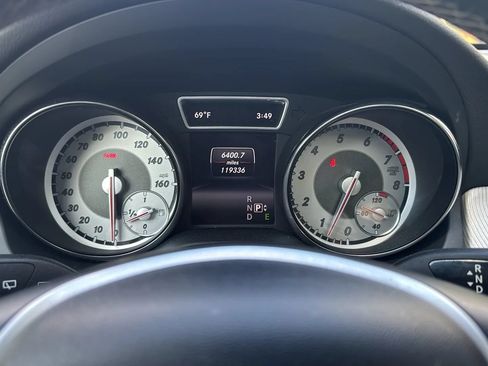 Used 2015 Mercedes-Benz GLA 250 4MATIC image 9