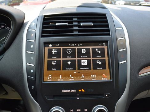 Used 2019 Lincoln MKC Select w/ Select Plus Package FWD image 23