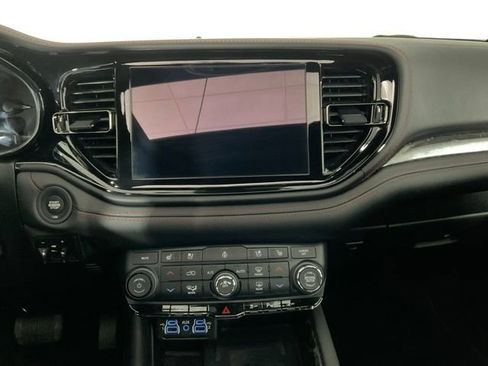 Used 2024 Dodge Durango R/T AWD/4WD image 16