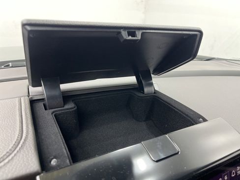 New 2026 GMC Yukon Denali w/ Sun & Power Step Package image 17