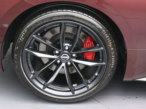 Used 2025 Nissan Z Performance w/ Floor Mat Package RWD image 31