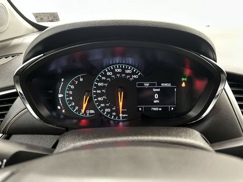 Used 2018 Chevrolet Trax LT w/ LT Convenience Package FWD image 13