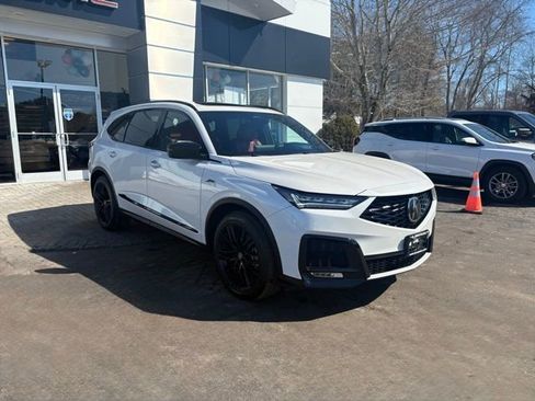 Used 2025 Acura MDX A-Spec image 11