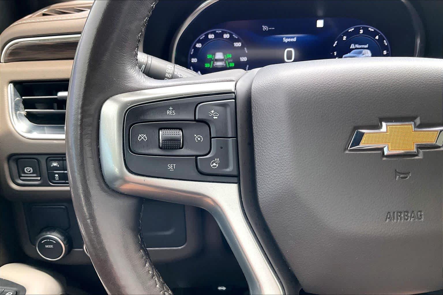Used 2022 Chevrolet Tahoe LT w/ LT Signature Plus Package RWD image 18