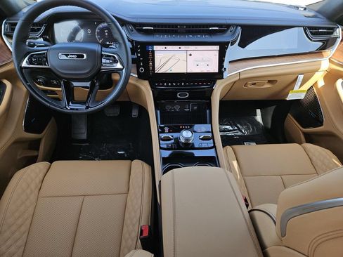New 2026 Jeep Grand Cherokee Summit w/ Obsidian Package AWD/4WD image 12