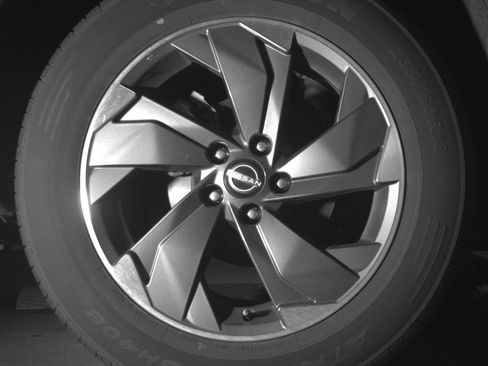 Used 2025 Nissan Rogue SV image 15