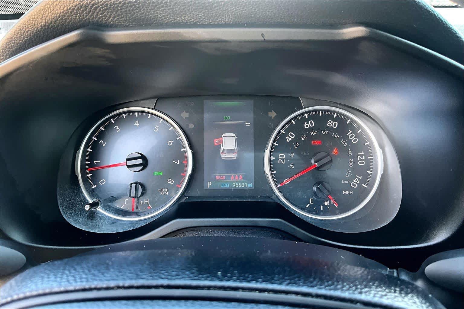 Used 2019 Toyota RAV4 XLE FWD image 26