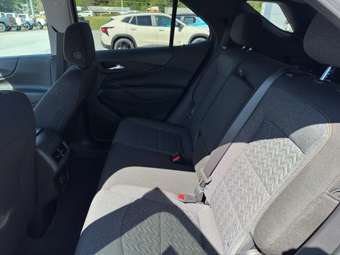 Used 2022 Chevrolet Equinox LT image 19