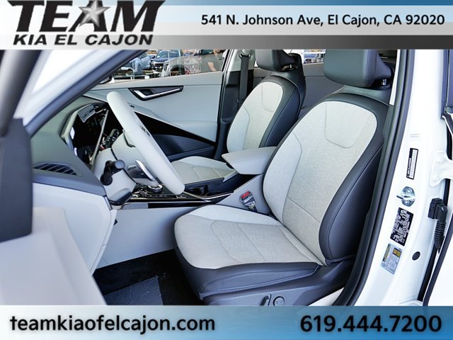 New 2026 Kia Niro Wave w/ Wave Preserve Package FWD image 19