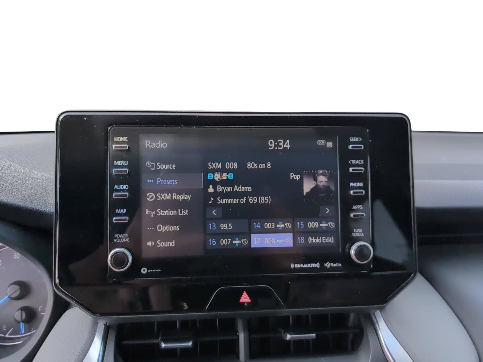 Used 2021 Toyota Venza LE AWD/4WD image 22