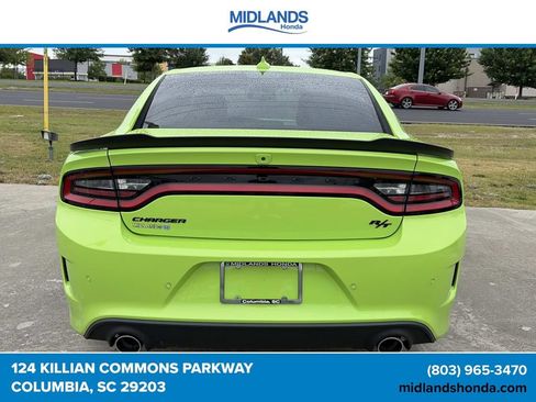 Used 2023 Dodge Charger R/T w/ Plus Group RWD image 5