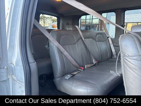 Used 2018 GMC Savana 2500 LS image 12
