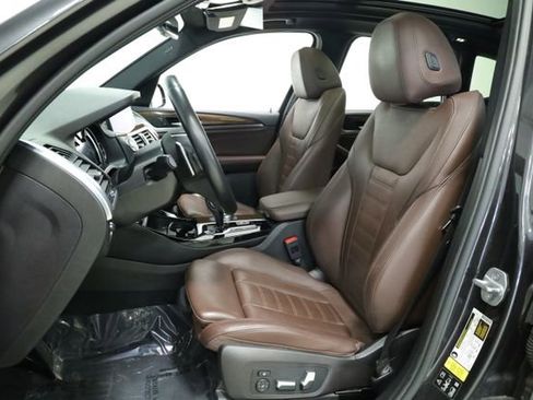 Used 2019 BMW X3 xDrive30i w/ Premium Package image 31