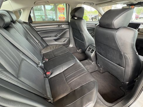 Used 2018 Honda Accord EX-L image 28