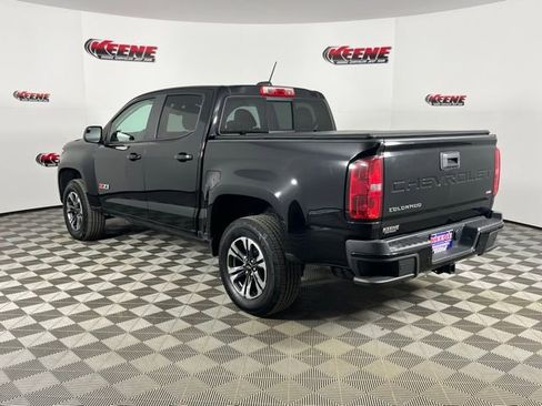 Used 2022 Chevrolet Colorado Z71 w/ Z71 Midnight Edition image 6