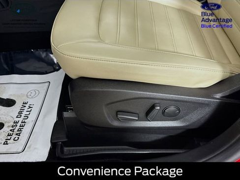 Certified 2022 Ford Edge SEL w/ Convenience Package image 18
