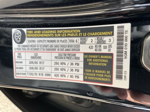 Used 2024 Volkswagen Jetta SE image 42