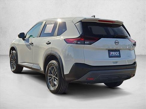 Used 2023 Nissan Rogue S AWD/4WD image 8
