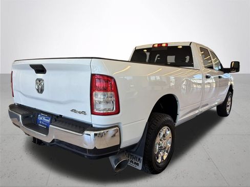 Used 2024 RAM 2500 Tradesman w/ Chrome Appearance Group AWD/4WD image 7
