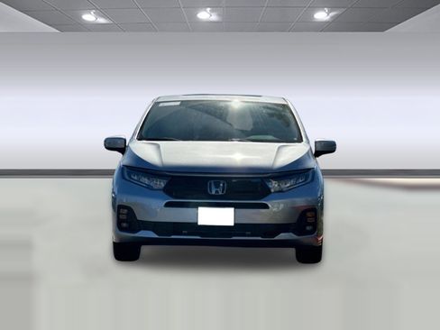 New 2026 Honda Odyssey Touring image 5