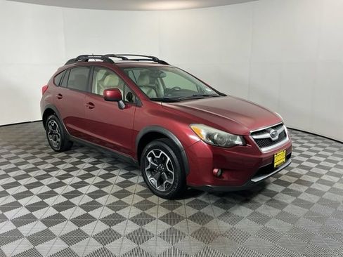 Used 2014 Subaru Crosstrek 2.0i Limited AWD/4WD image 3