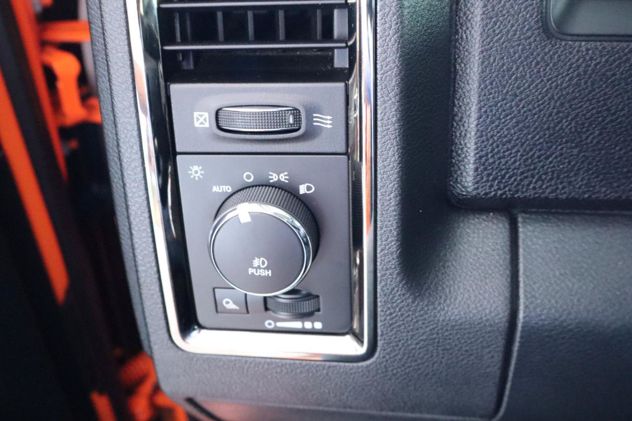 Used 2015 RAM 1500 Sport w/ Ignition Orange Sport Package AWD/4WD image 25