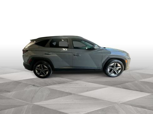 Used 2025 Hyundai Tucson SEL FWD image 9