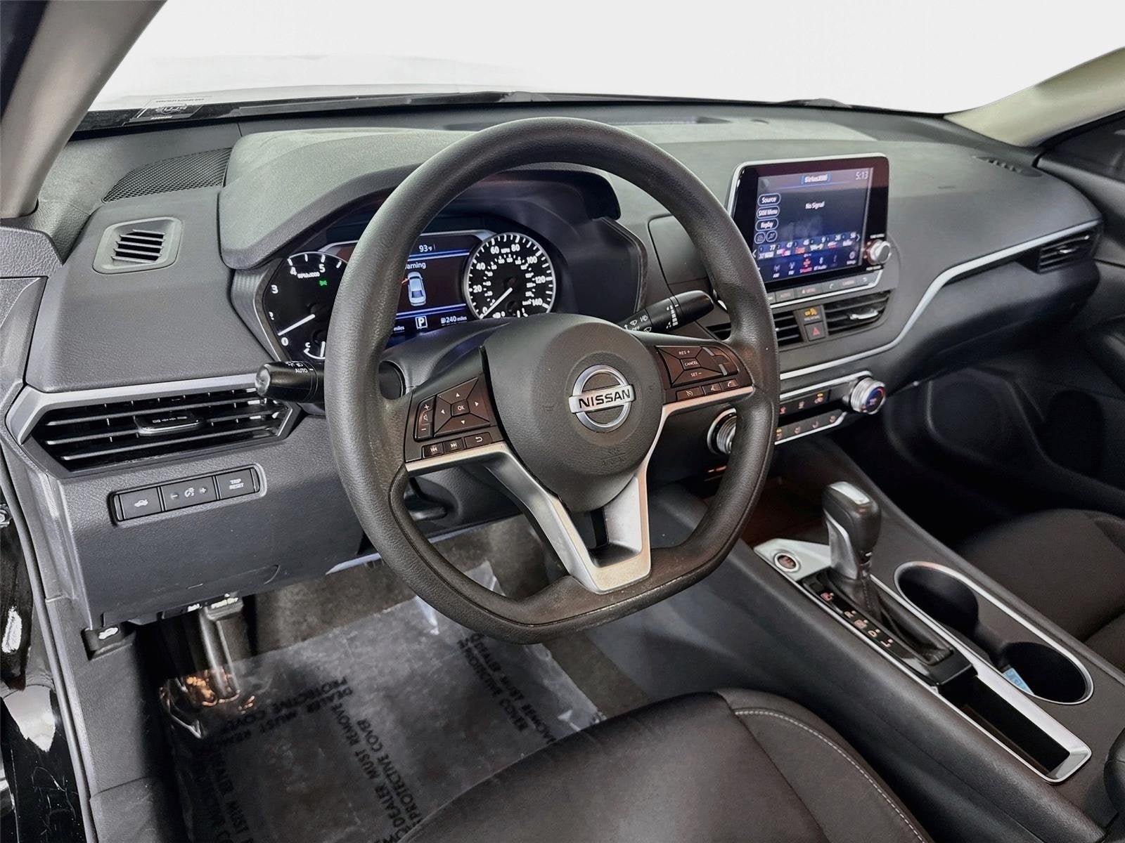 Certified 2022 Nissan Altima 2.5 SV FWD image 9