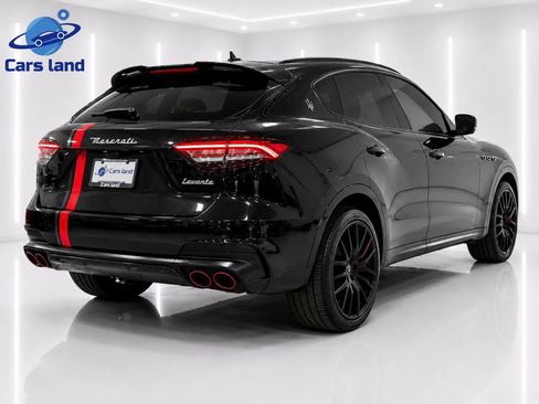 Used 2022 Maserati Levante Modena S AWD/4WD image 5