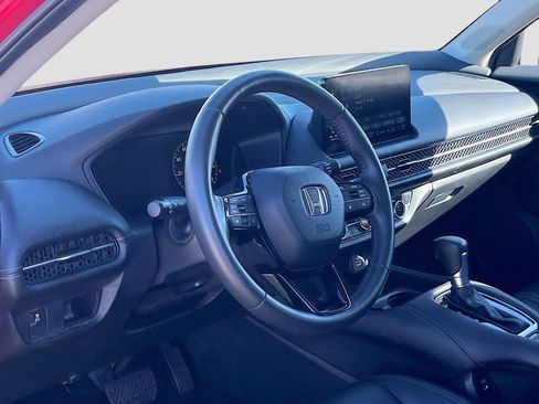 Used 2024 Honda HR-V EX-L image 9