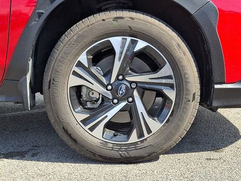 Used 2024 Subaru Crosstrek 2.0i Premium image 8