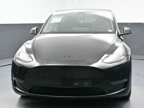 Used 2022 Tesla Model Y Performance image 4